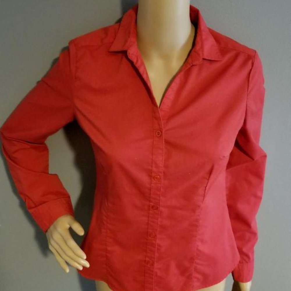 Red Long Sleeve Button-Up Blouse XS